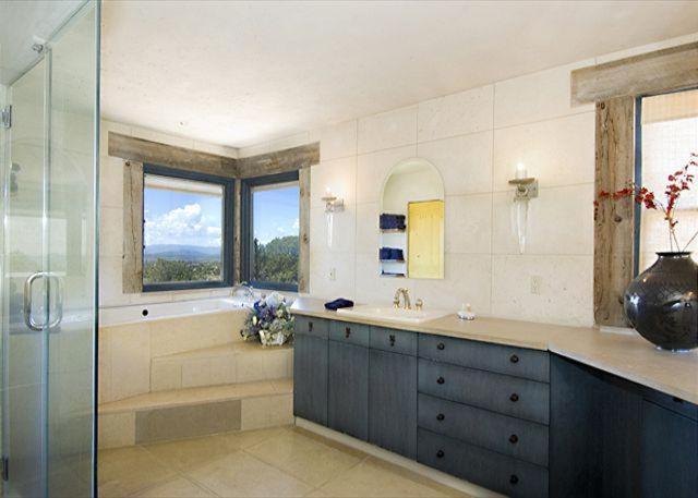 El Otro Mundo Five-Bedroom Holiday Home Santa Fe Luaran gambar